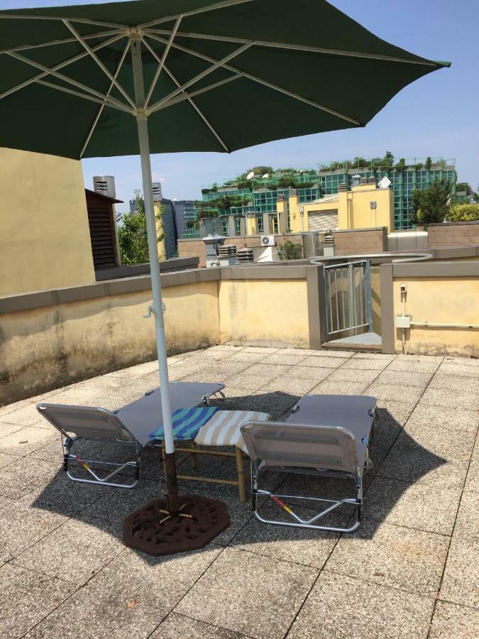 Villa Cozy Penthouse San Donato Milanese Exterior foto