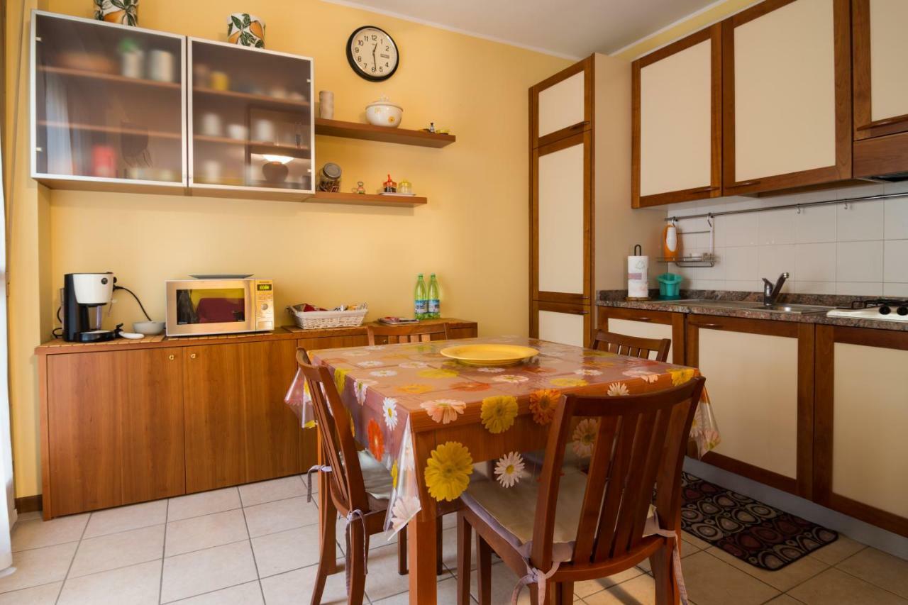 Villa Cozy Penthouse San Donato Milanese Exterior foto